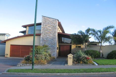 Photo of property in 7 Courtneys, West Harbour, Auckland, 0618