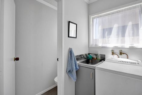 Photo of property in 120 Seventh Avenue, Urenui, 4377