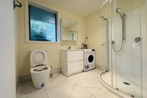 Photo of property in 75 Awaroa Road, Sunnyvale, Auckland, 0612