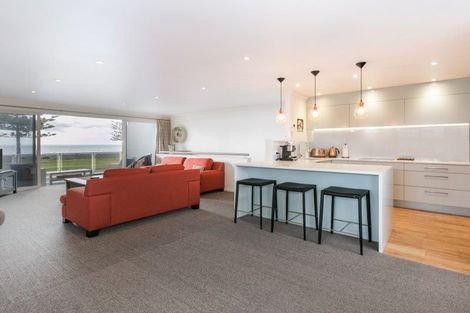 Photo of property in 625 Marine Parade, Napier South, Napier, 4110