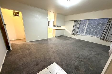 Photo of property in 1/3 Cheryl Place, Hillcrest, Auckland, 0627