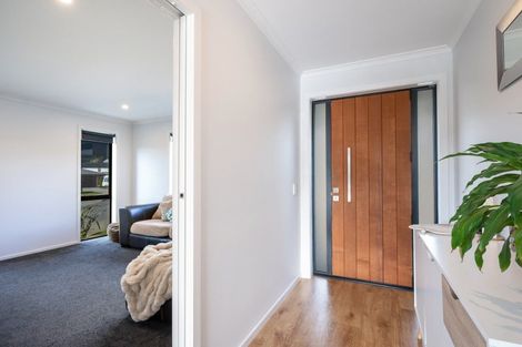 Photo of property in 2 Woolshed Drive, Stoke, Nelson, 7011