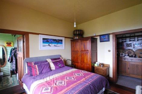 Photo of property in 31 Saint Michaels Crescent, Kelburn, Wellington, 6012