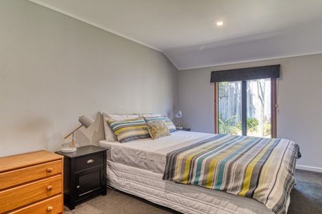 Photo of property in 2 Ritchie Place, Havelock North, 4130