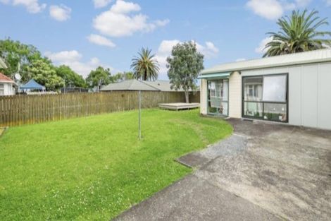 Photo of property in 29 Line Road, Glen Innes, Auckland, 1072