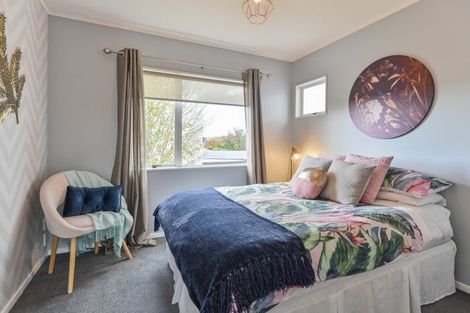 Photo of property in 12 The Croft, Havelock North, 4130