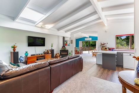 Photo of property in 59 Stillwater Crescent, Stillwater, Silverdale, 0993