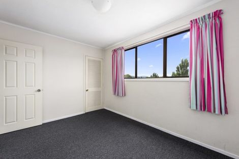 Photo of property in 100 Gibbons Street, Ebdentown, Upper Hutt, 5018