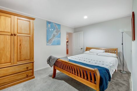 Photo of property in 99 Waldorf Crescent, Orewa, 0931