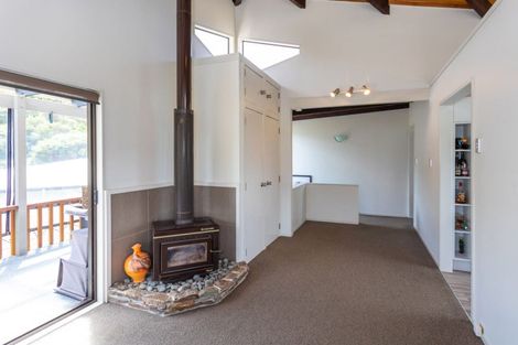 Photo of property in 9a Puriri Place, Whitianga, 3510