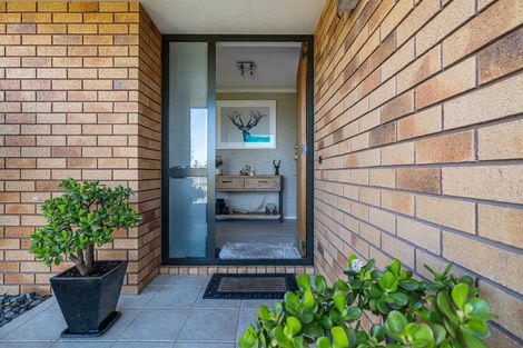 Photo of property in 6 Shadbolt Drive, Leamington, Cambridge, 3432