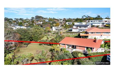 Photo of property in 18 Mayfair Crescent, Mairangi Bay, Auckland, 0630