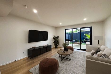 Photo of property in 4/6 James Street, Bayview, Auckland, 0629