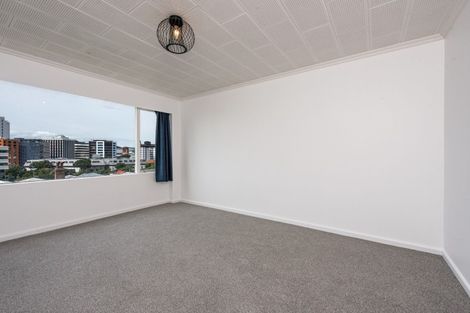 Photo of property in 31/125 Grant Road, Thorndon, Wellington, 6011