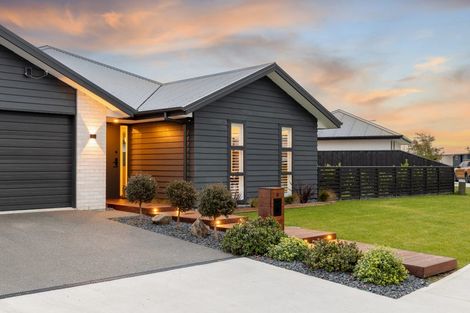 Photo of property in 13 Stackwood Avenue, Woodend, 7610