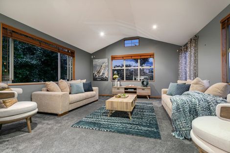 Photo of property in 7 Tipau Street, Torbay, Auckland, 0630