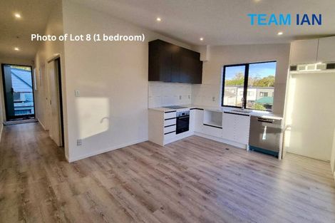 Photo of property in 8/18 Sylvan Crescent, Te Atatu South, Auckland, 0610