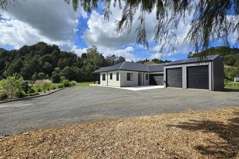 Photo of property in 566 Kara Road, Maungatapere, 0179