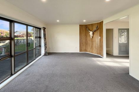 Photo of property in 76 Lethbridge Street, Feilding, 4702
