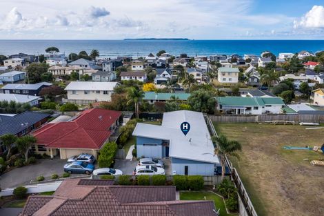 Photo of property in 17 Excelsa Place, Papamoa Beach, Papamoa, 3118