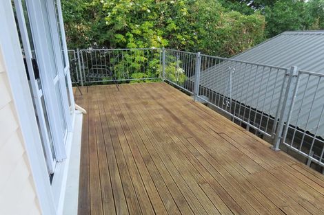 Photo of property in 40 Neeve Road, Taradale, Napier, 4112