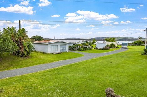 Photo of property in 328 Omaha Flats Road, Tawharanui Peninsula, Warkworth, 0986