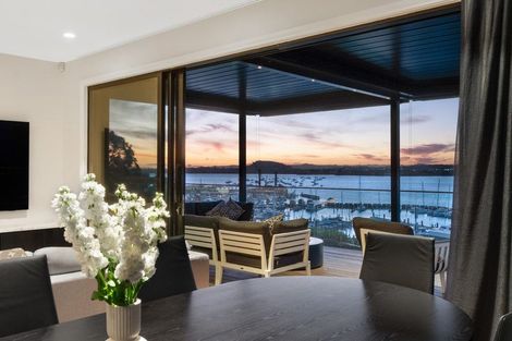 Photo of property in 47c Takutai Avenue, Half Moon Bay, Auckland, 2012