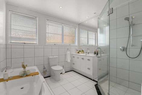 Photo of property in 20 Okawa Bay Road, Tikitere, Rotorua, 3074