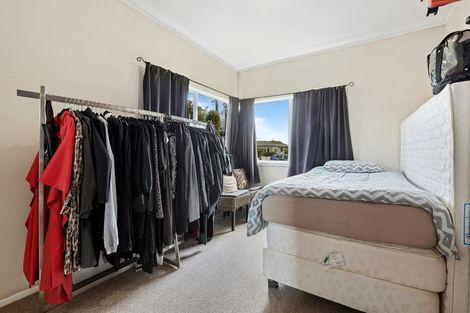 Photo of property in 17 Nicholson Avenue, Papatoetoe, Auckland, 2025