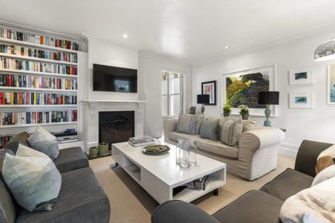 Photo of property in 8 Green Lane East, Remuera, Auckland, 1050