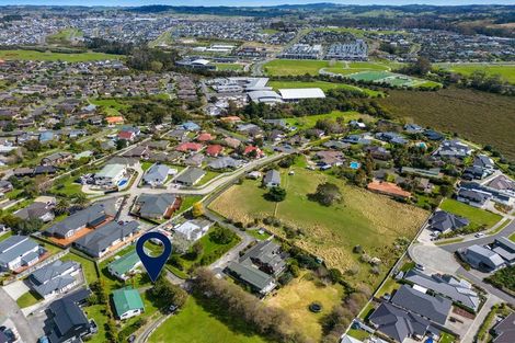 Photo of property in 68 Matija Place, Red Beach, 0932