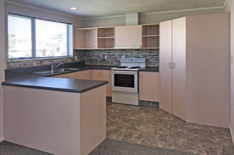 Photo of property in 7 Douglas Street, Balclutha, 9230