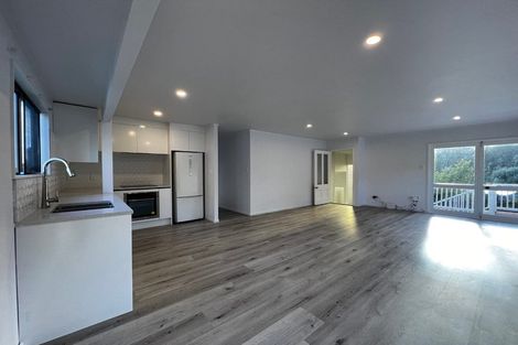 Photo of property in 2/69 Simon Ellice Drive, Bayview, Auckland, 0629