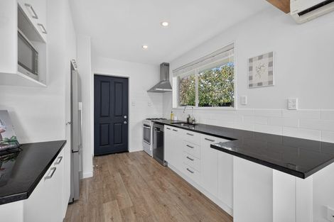 Photo of property in 2/21a Domain Terrace, Spreydon, Christchurch, 8024