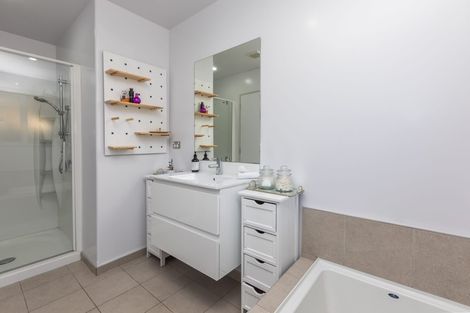 Photo of property in 4 Annies Lane, Aidanfield, Christchurch, 8025