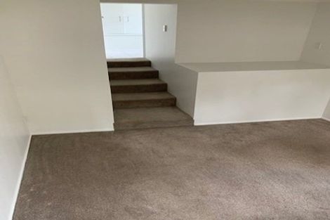 Photo of property in 1/10 Newstead Avenue, Browns Bay, Auckland, 0632