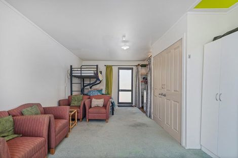 Photo of property in 15 Marlin Street, Whitianga, 3510