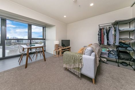 Photo of property in Luna Apartments, 3v/16 Burton Street, Grafton, Auckland, 1010
