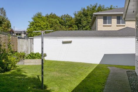 Photo of property in 2/79 Taupo View Road, Taupo, 3330