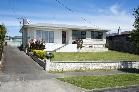 Photo of property in 19 Given Street, Havelock North, 4130
