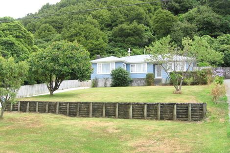 Photo of property in 28 Bridge Road, Birchville, Upper Hutt, 5018