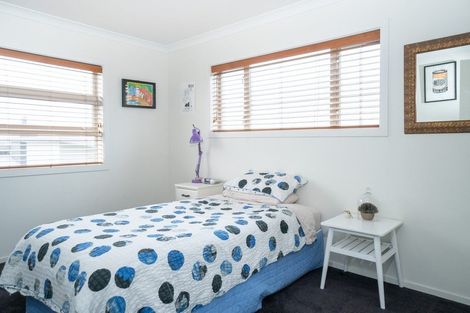 Photo of property in 19 Highpeak Place, Wigram, Christchurch, 8025