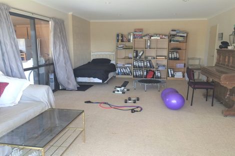 Photo of property in 12 Kilgour Street, Waihola, Milton, 9073