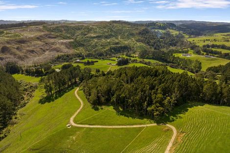 Photo of property in 360 Burnside Road, Makarau, Kaukapakapa, 0873