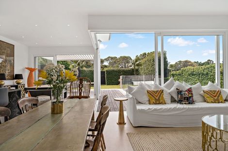 Photo of property in 41 Regina Street, Westmere, Auckland, 1022