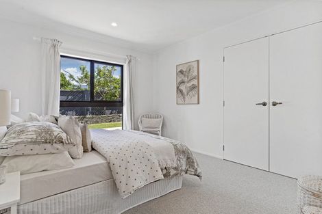 Photo of property in 111 Dickson Road, Papamoa Beach, Papamoa, 3118