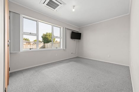 Photo of property in 3 Thornton Place, Melville, Hamilton, 3206
