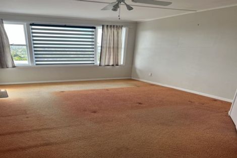 Photo of property in 10 Coronation Road, Glenfield, Auckland, 0627