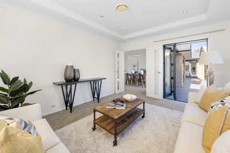 Photo of property in 19 Sovereign Gardens, Halswell, Christchurch, 8025