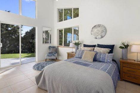 Photo of property in 34 Nova Way, Kauri, 0185